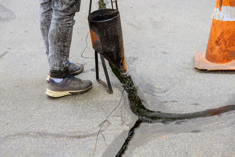 Asphalt Crack Sealing in Sarasota, FL