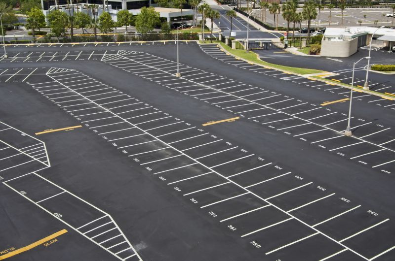 Asphalt Parking Lot Sealing in Columbus, OH